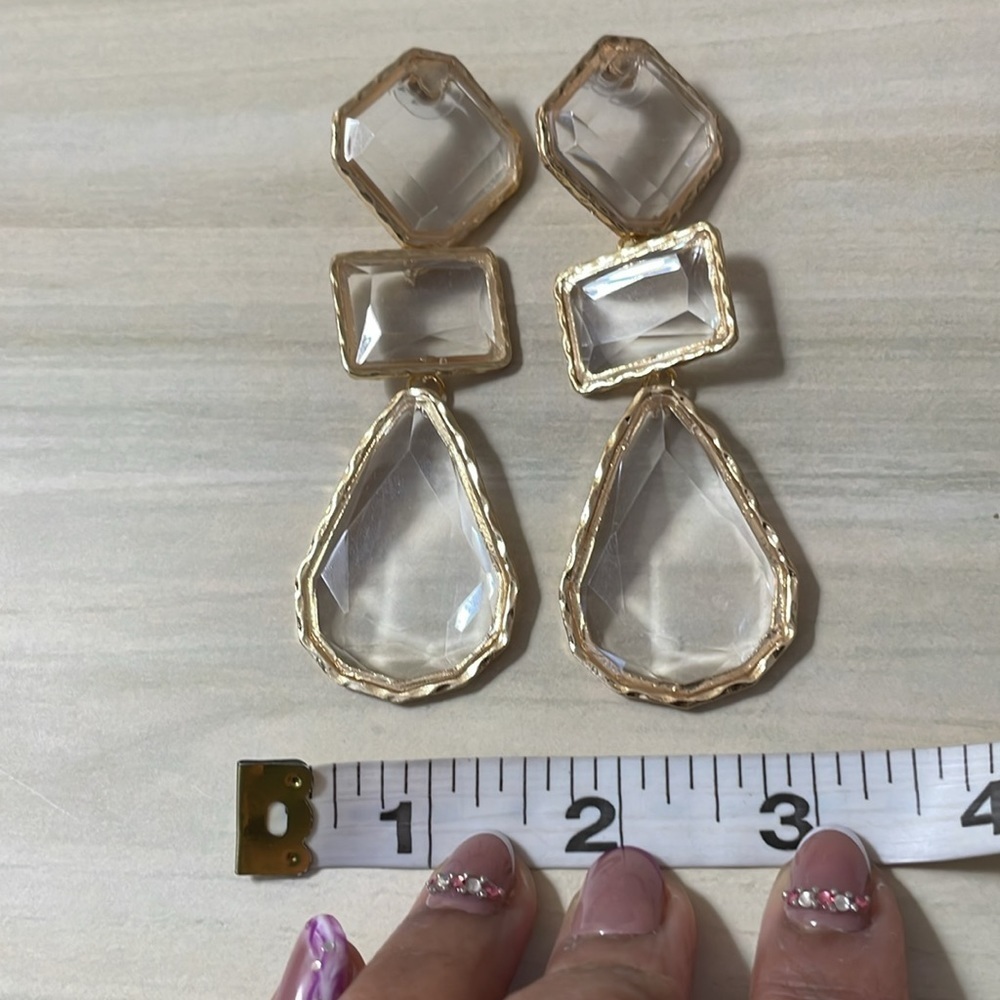 Luxury Clear Acrylic Geo Drop Earrings - Picture 11 of 13